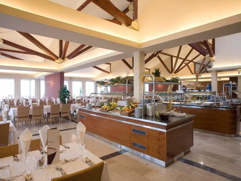 Valamar Bellevue Resort Rabac Restaurant foto